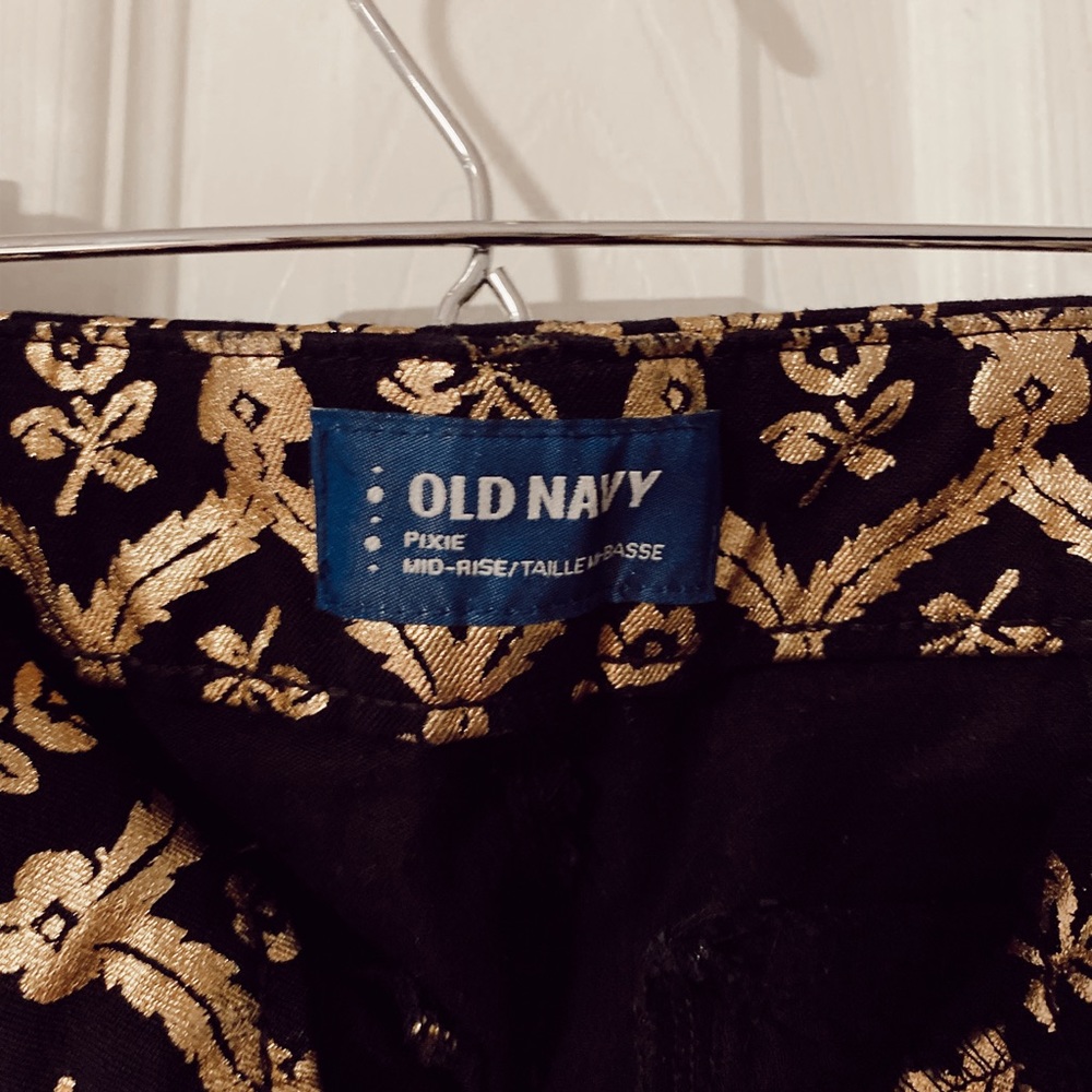 Old Navy Pixie Pants - image 4